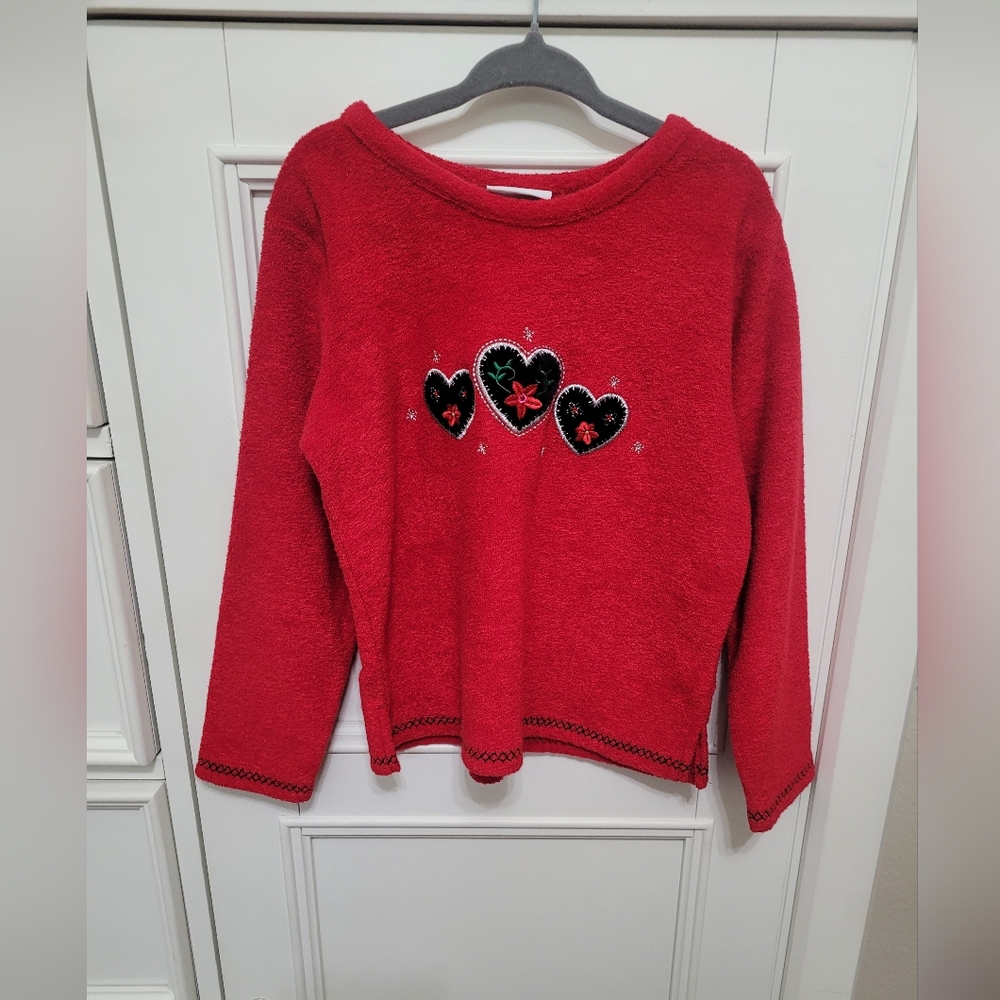 $ 💥$3/$24 Vintage Osh Kosh Long Sleeve Tee with‎ Heart Details